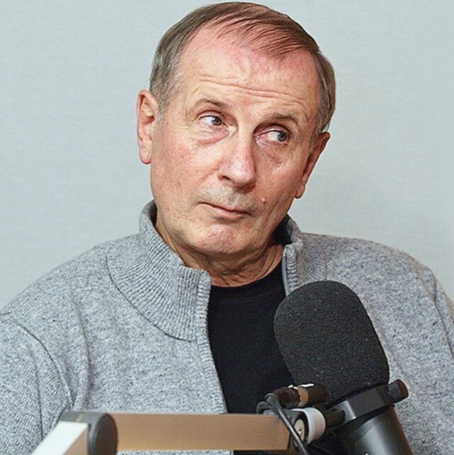 Михаил Веллер